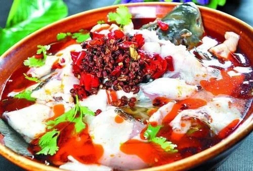  中國(guó)好吃辣味菜排名，水煮魚只能倒數(shù)第二，第一名辣到骨髓