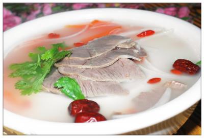 成都學(xué)習(xí)羊肉湯技術(shù)培訓(xùn)哪里靠譜？中途不會收費(fèi)