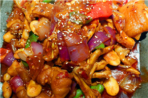 麻辣干鍋雞技能訓練哪家正宗？l理論實料操作結合