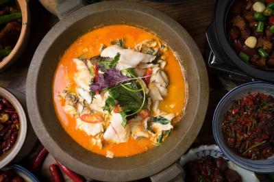 石鍋魚培訓哪家專業?石鍋魚的配料