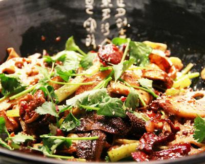  麻辣香鍋技術培訓班哪里好？紅油和老油的處理方法