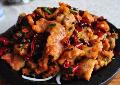 哪里有鐵板魷魚技術培訓學校？鐵板醬料的調制