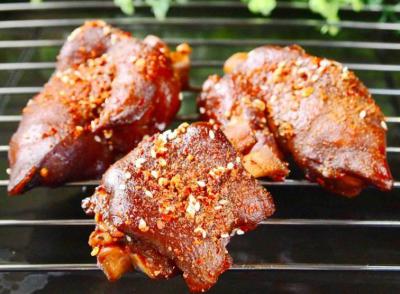 適合一個人賣的小吃攤，哪里可以學習烤豬蹄技術？