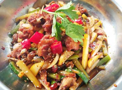 麻辣干鍋培訓(xùn)選正規(guī)學校哪家好？