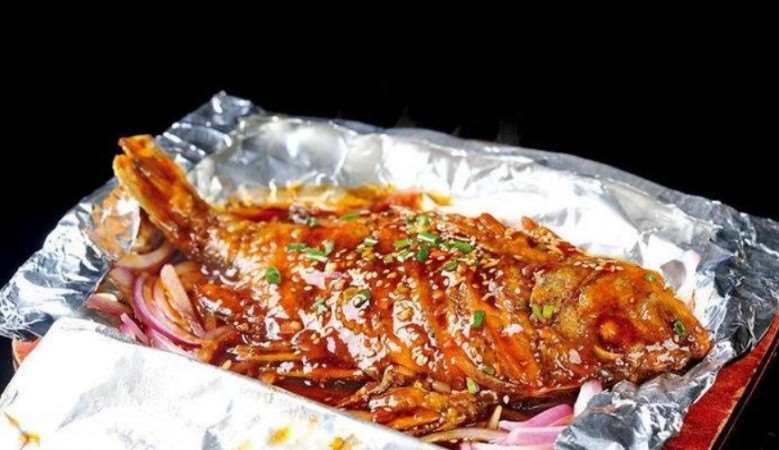 哪里學烤魚技術培訓好？成都烤魚燒烤培訓學校