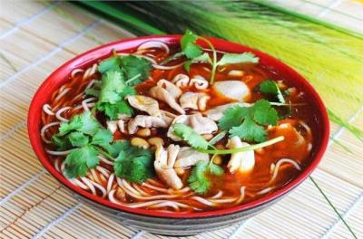 正宗面食技術培訓哪里好？面食技術培訓費用解析：