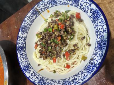 面食技術培訓班哪里好？學習面食制作技巧選靠譜培訓班很關鍵！